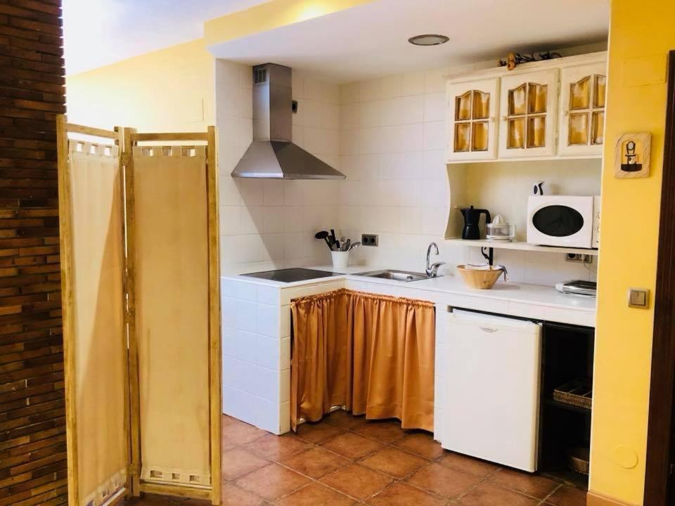 Apartamentos La Guergola Pola de Somiedo Buitenkant foto